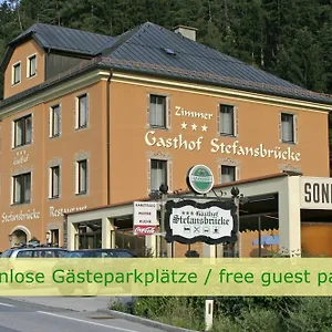 hotel-gasthof-stefansbrucke.innsbruckaustriahotels.com/