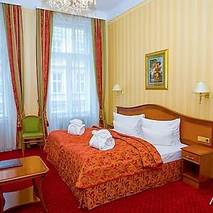 opera-suites.vienna-besthotels.com/