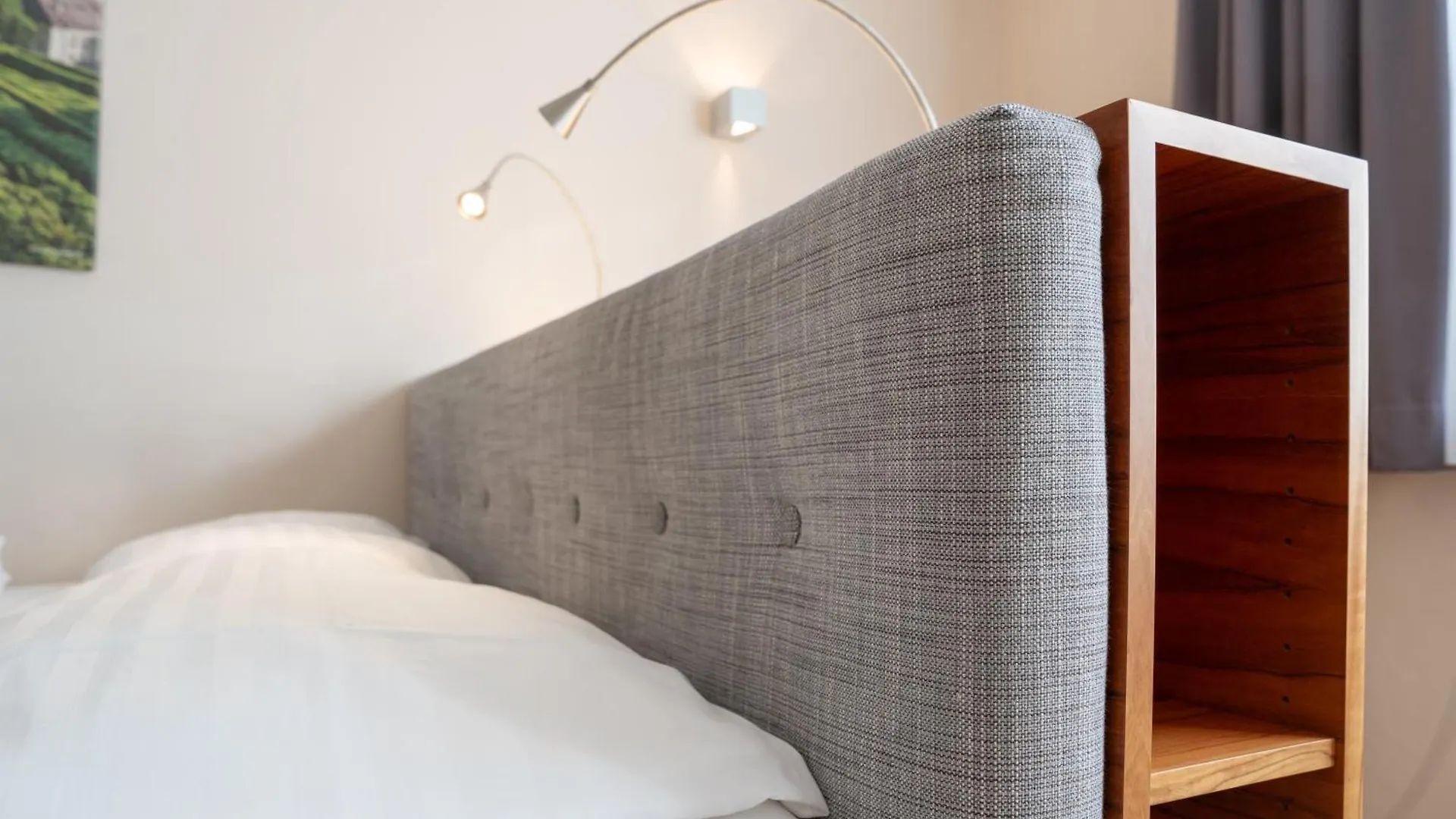 Hotel Das Jedermann Boutiquehotel Mit Stadtgarten Solnohrad