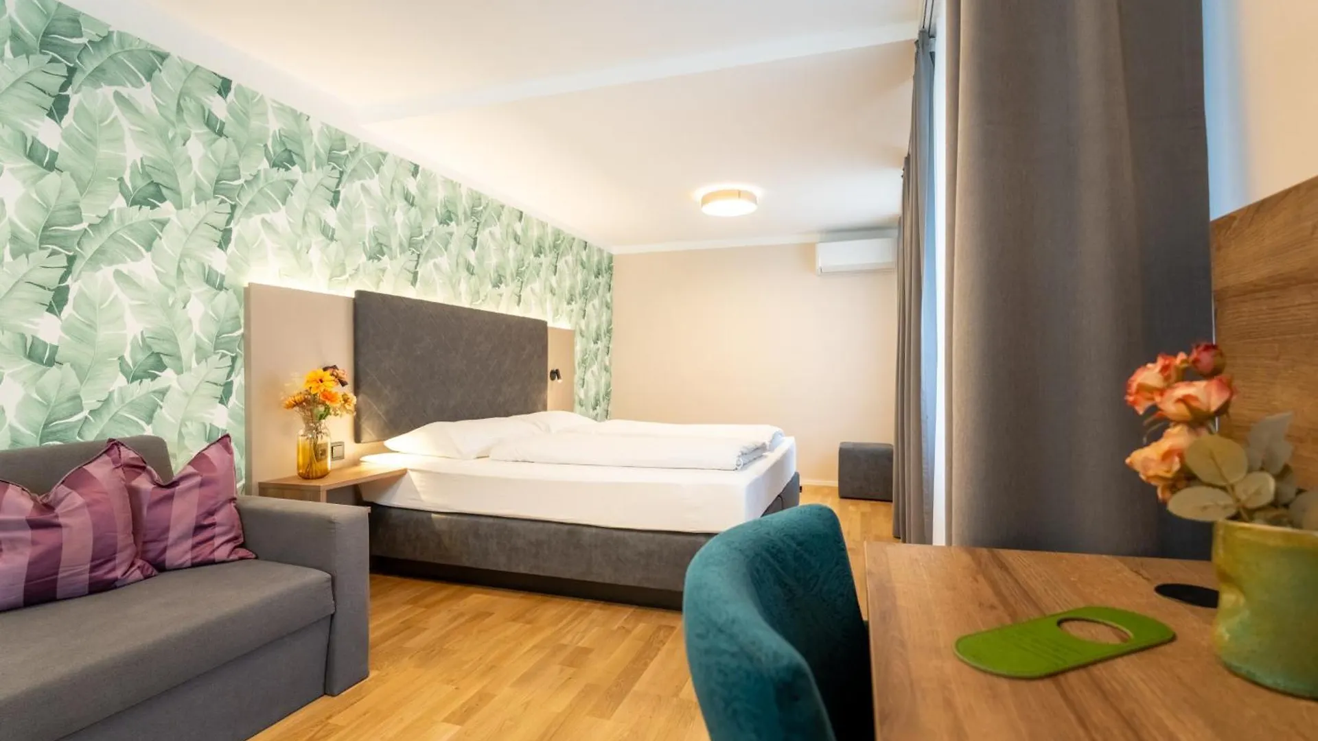 Hotel Das Jedermann Boutiquehotel Mit Stadtgarten Salzburg